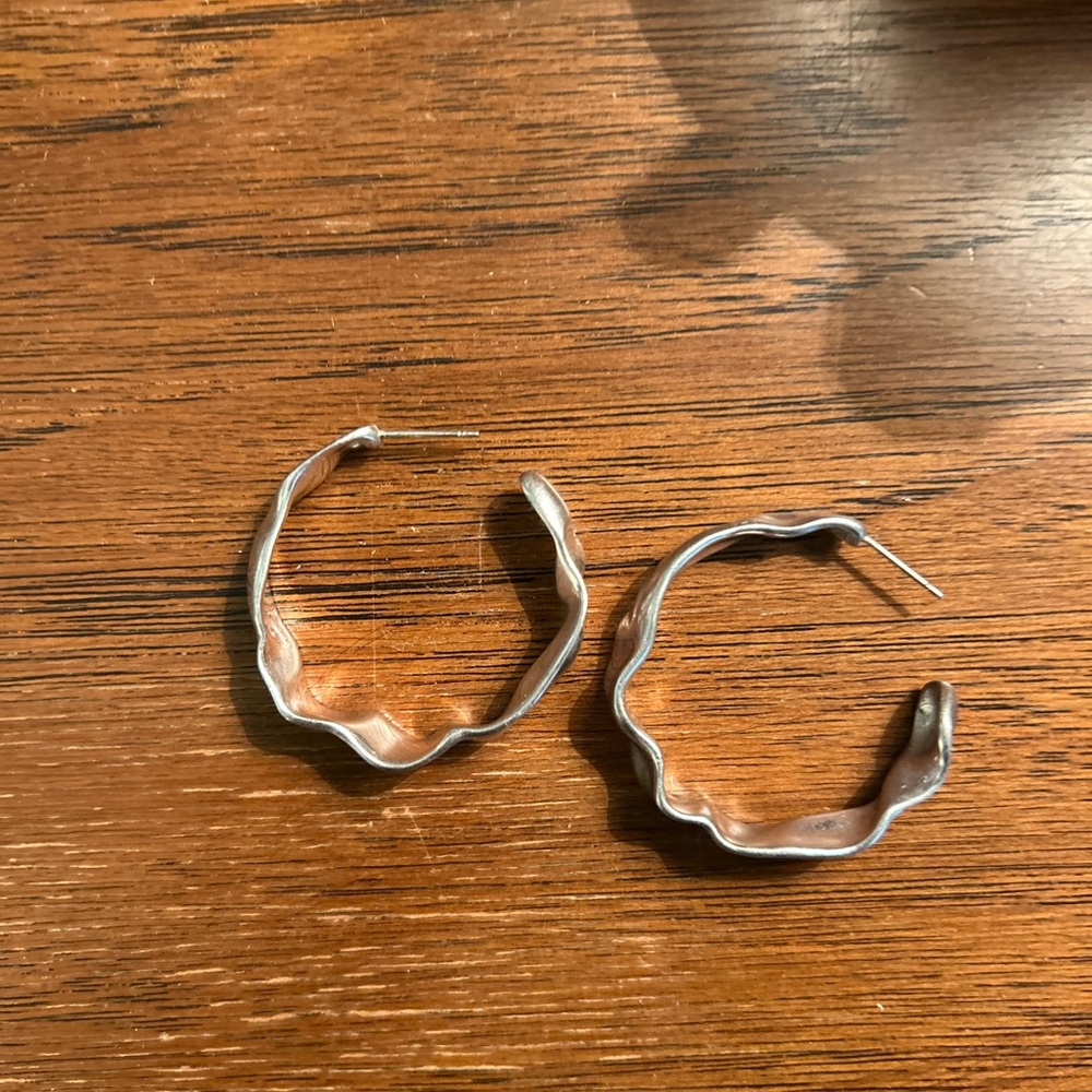 Kendra Scott Holland Vintage Silver-Plated Hoop Earrings